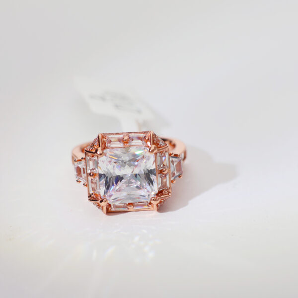 Aurora Crown Rosegold Ring - Image 2
