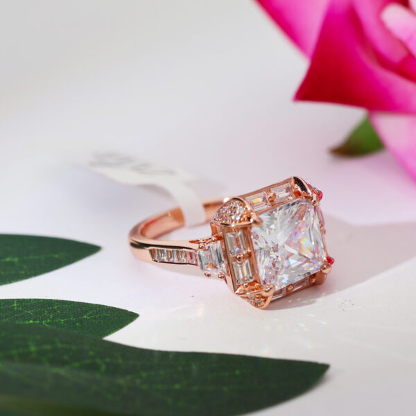 Aurora Crown Rosegold Ring - Image 6