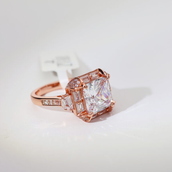 Aurora Crown Rosegold Ring - Image 4