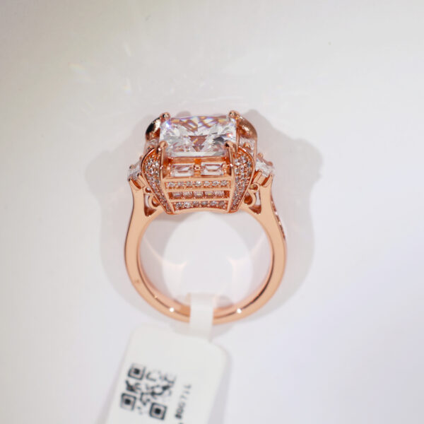 Aurora Crown Rosegold Ring - Image 5