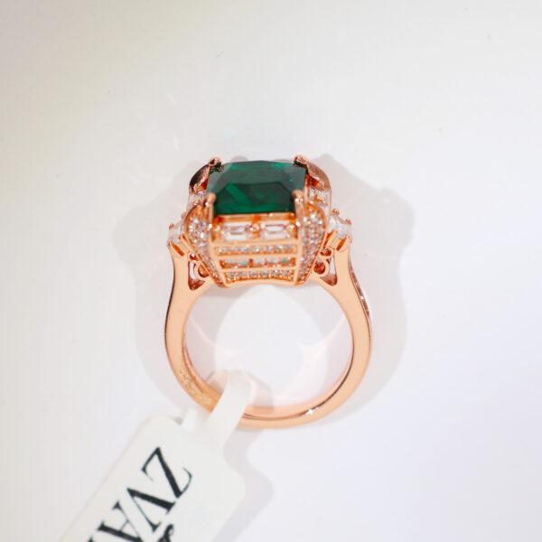 GlintEmerald Rosegold Ring - Image 5