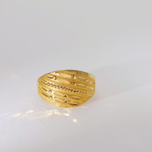 The Aurielle Wave Ring