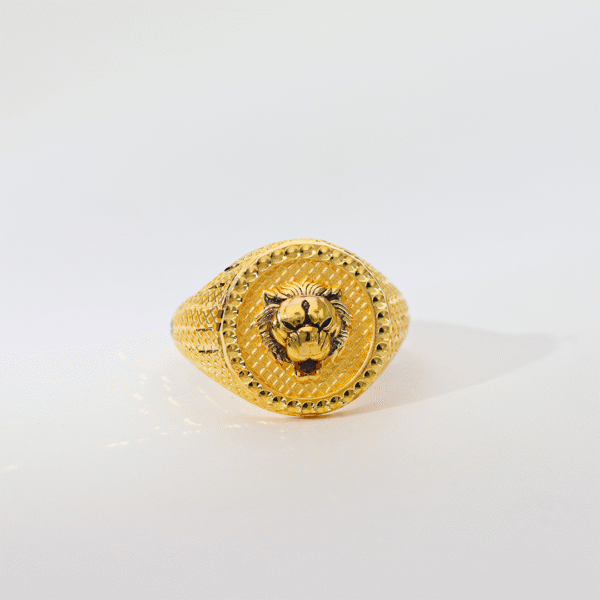 The Golden Monarch Ring - Image 2