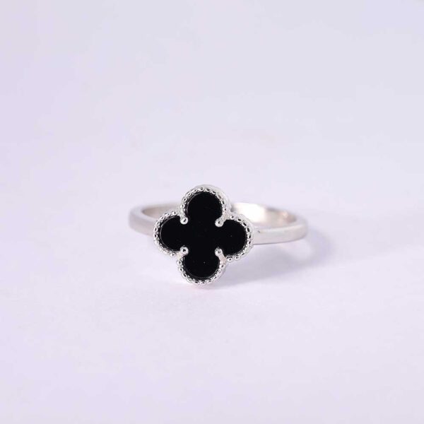 Midnight Clover Necklace Set - Image 9