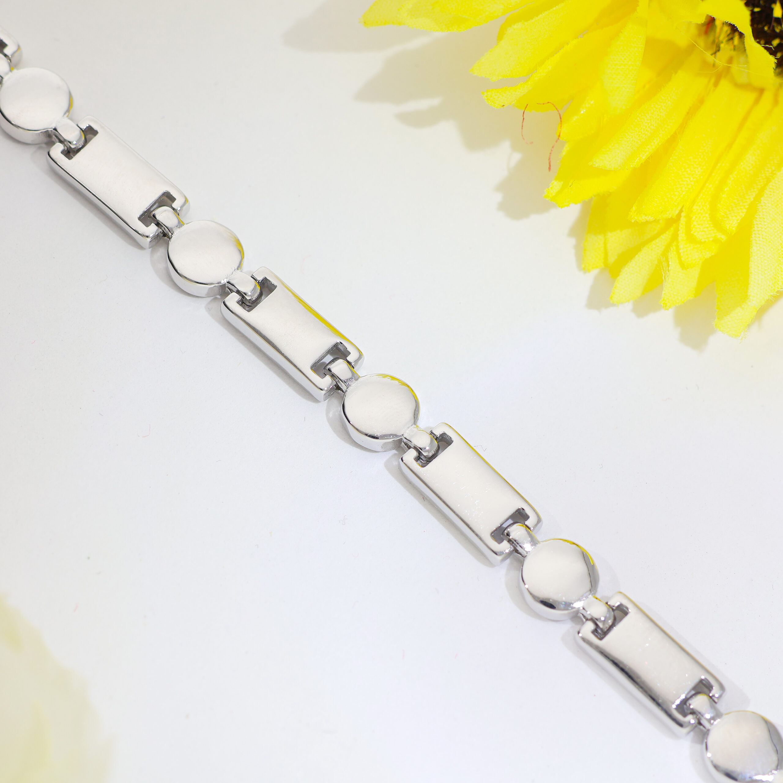 Round-Bar Link Gents Bracelet