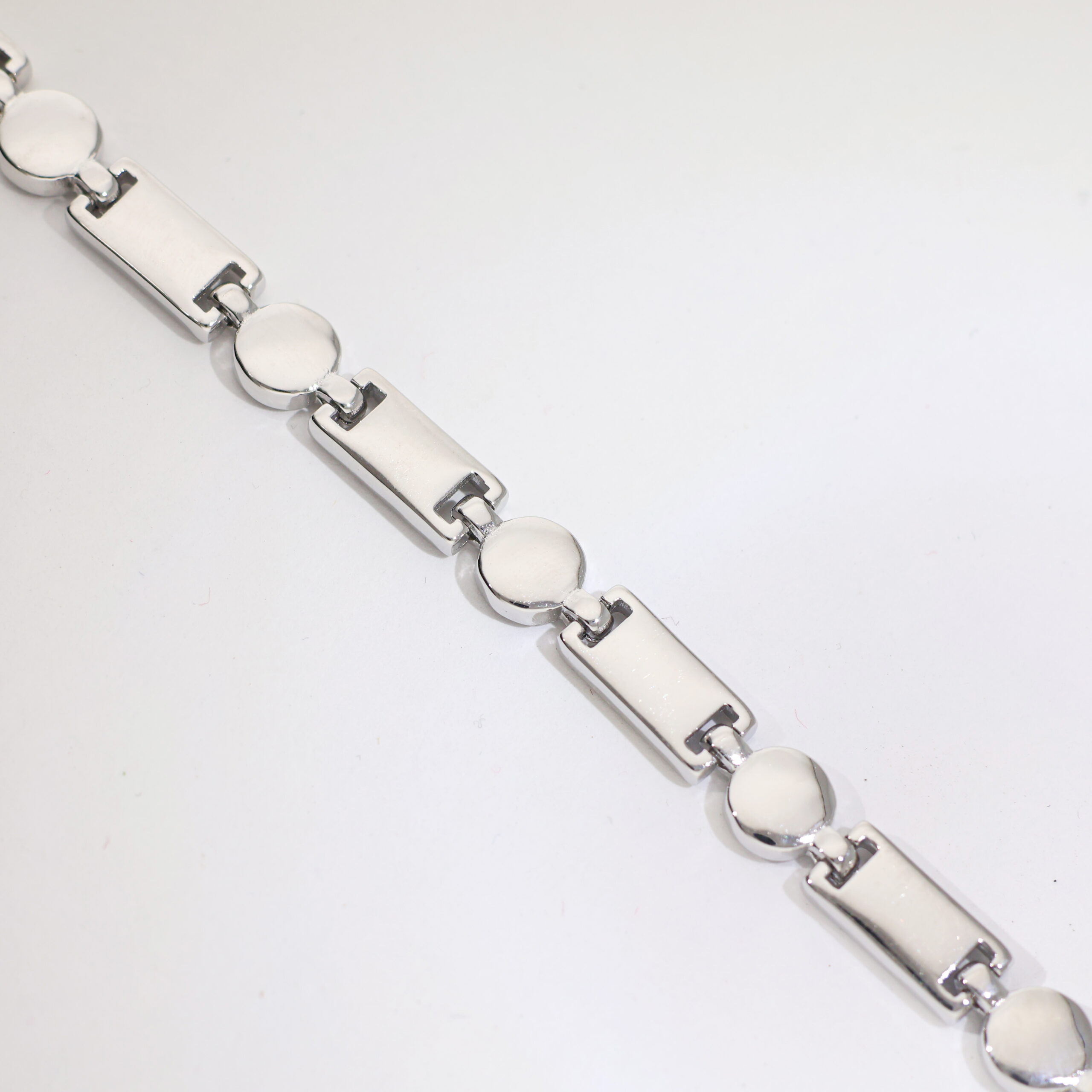 Round-Bar Link Gents Bracelet - Image 3