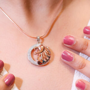 Regal Lion Unisex Pendant / WIthout Chain