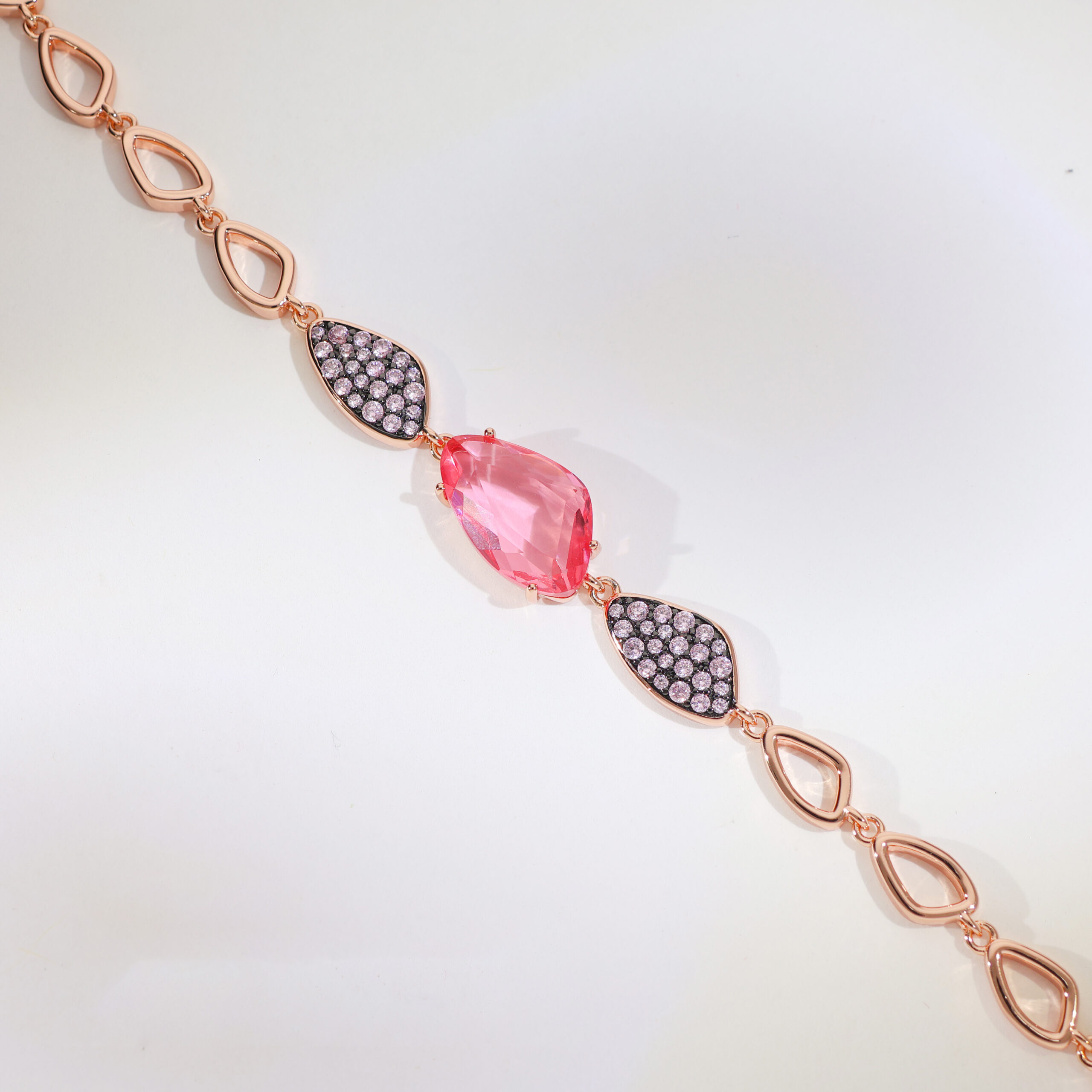 PinkLuxe Rosegold Bracelet - Image 3