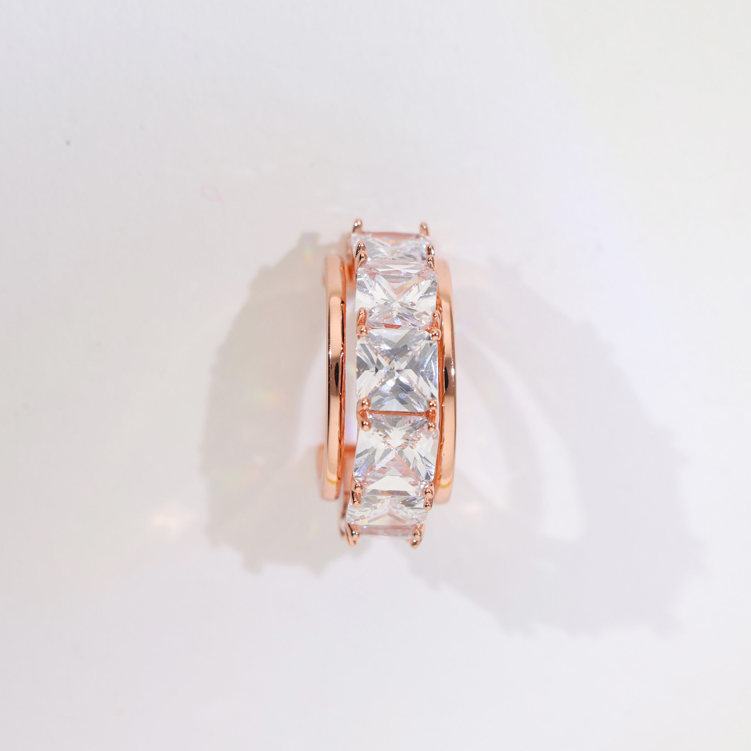 LumiBand Rosegold Earrings - Image 3