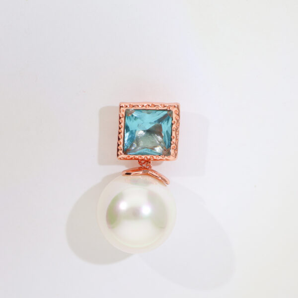SeaBliss Pearl Rosegold Earrings - Image 3