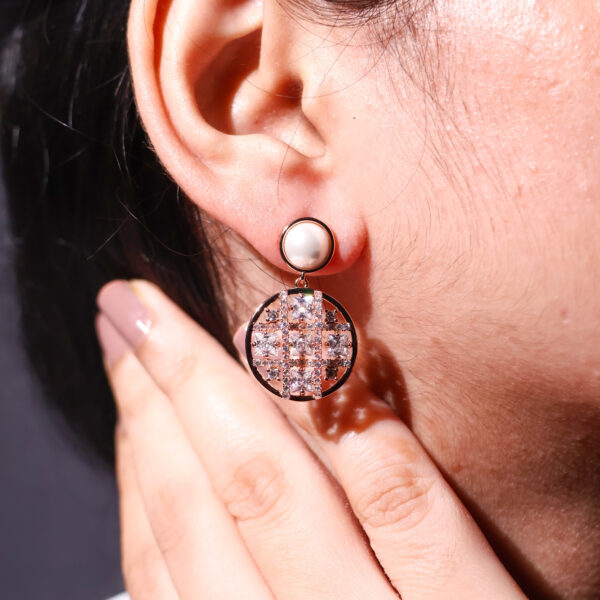 CharmDot Rosegold Earrings - Image 4