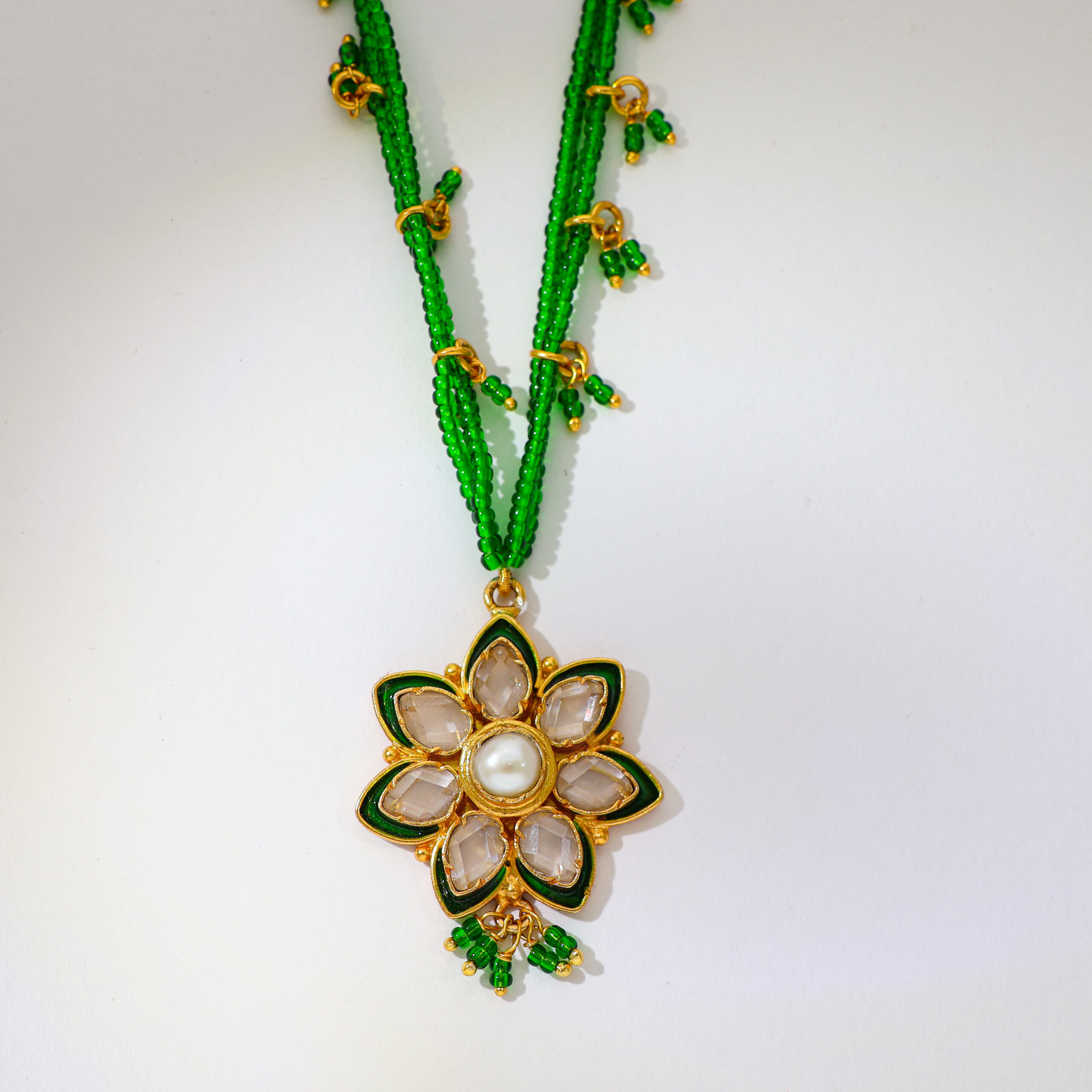 Lotus Glow Kundan Set - Image 2