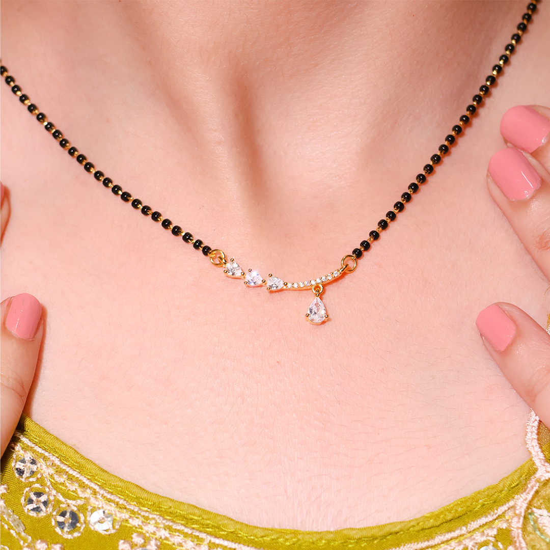 Minimal Curve Shine Mangalsutra