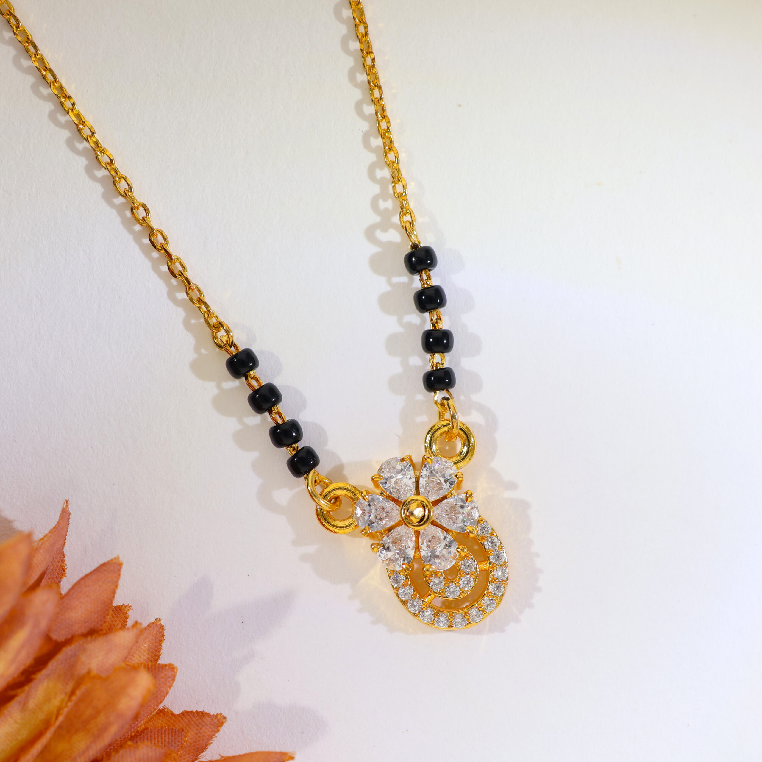 Daisy Loop Ladies Mangalsutra - Image 6