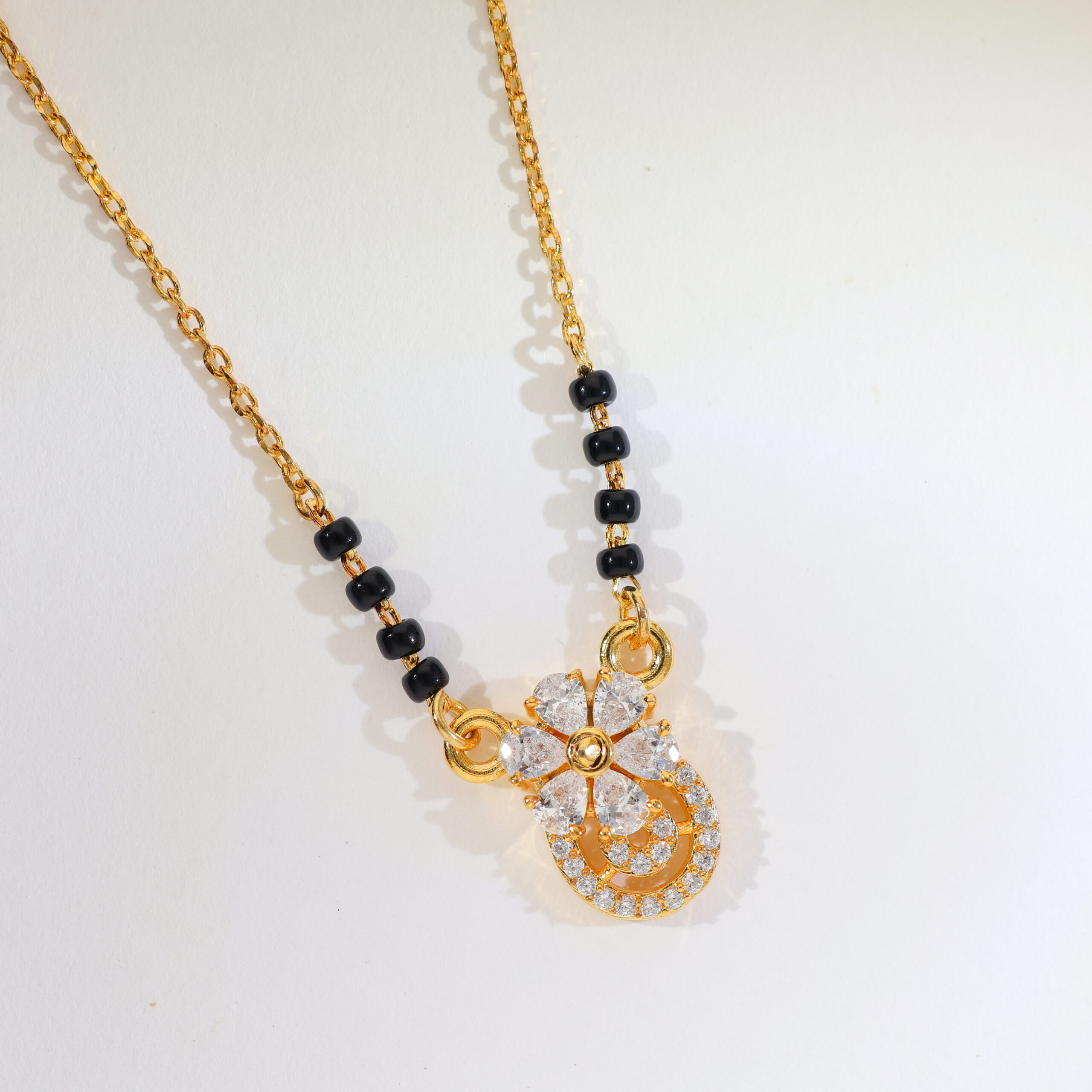 Daisy Loop Ladies Mangalsutra - Image 2