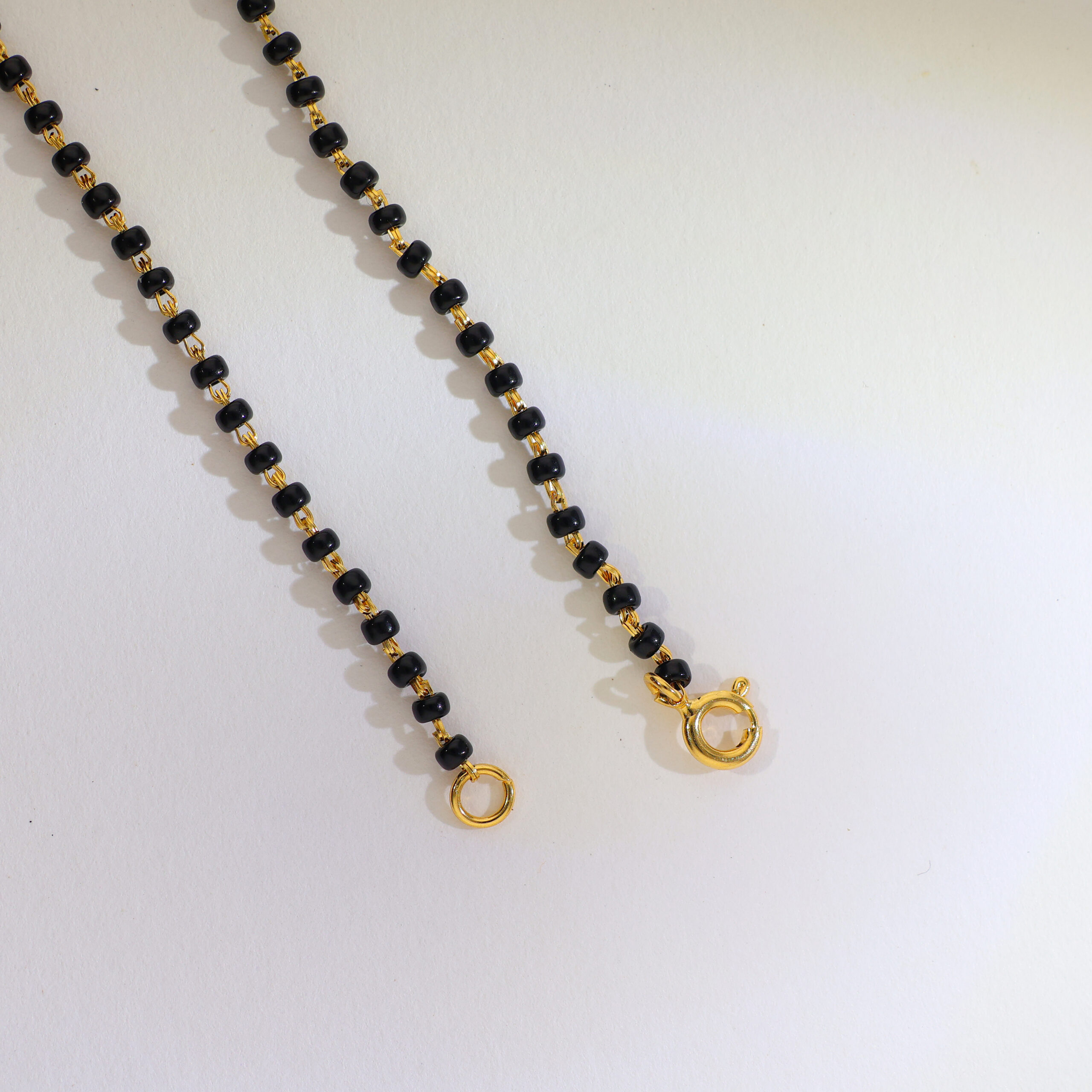 Elegant Curve Shine Mangalsutra - Image 7