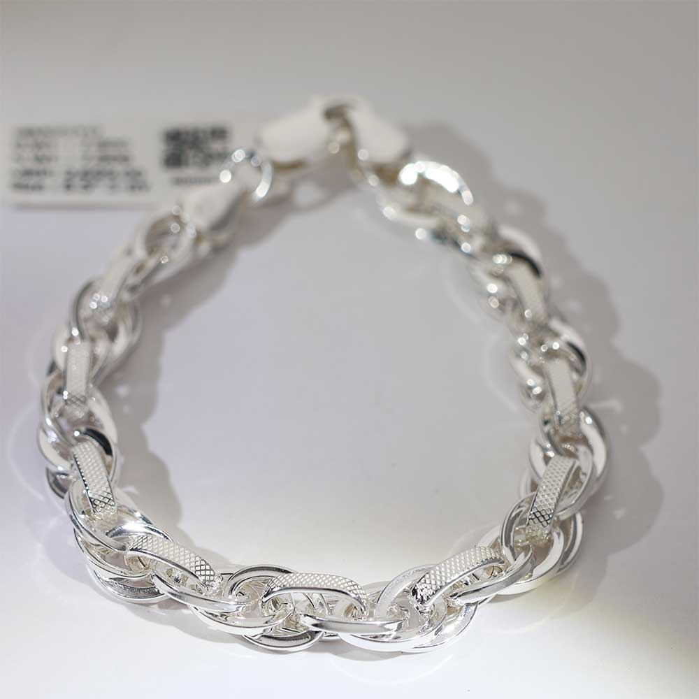 Weave Link Shine Baby Bracelet - Image 4