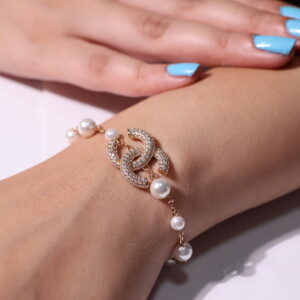 Rose Pearl Interlock rosegold bracelet