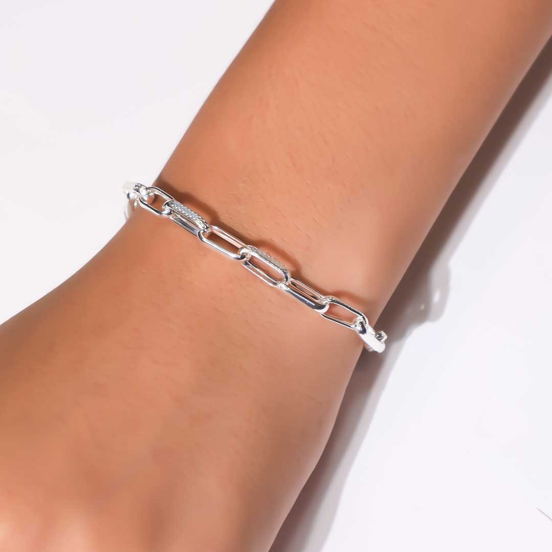 Tiny Paperlink Baby Bracelet