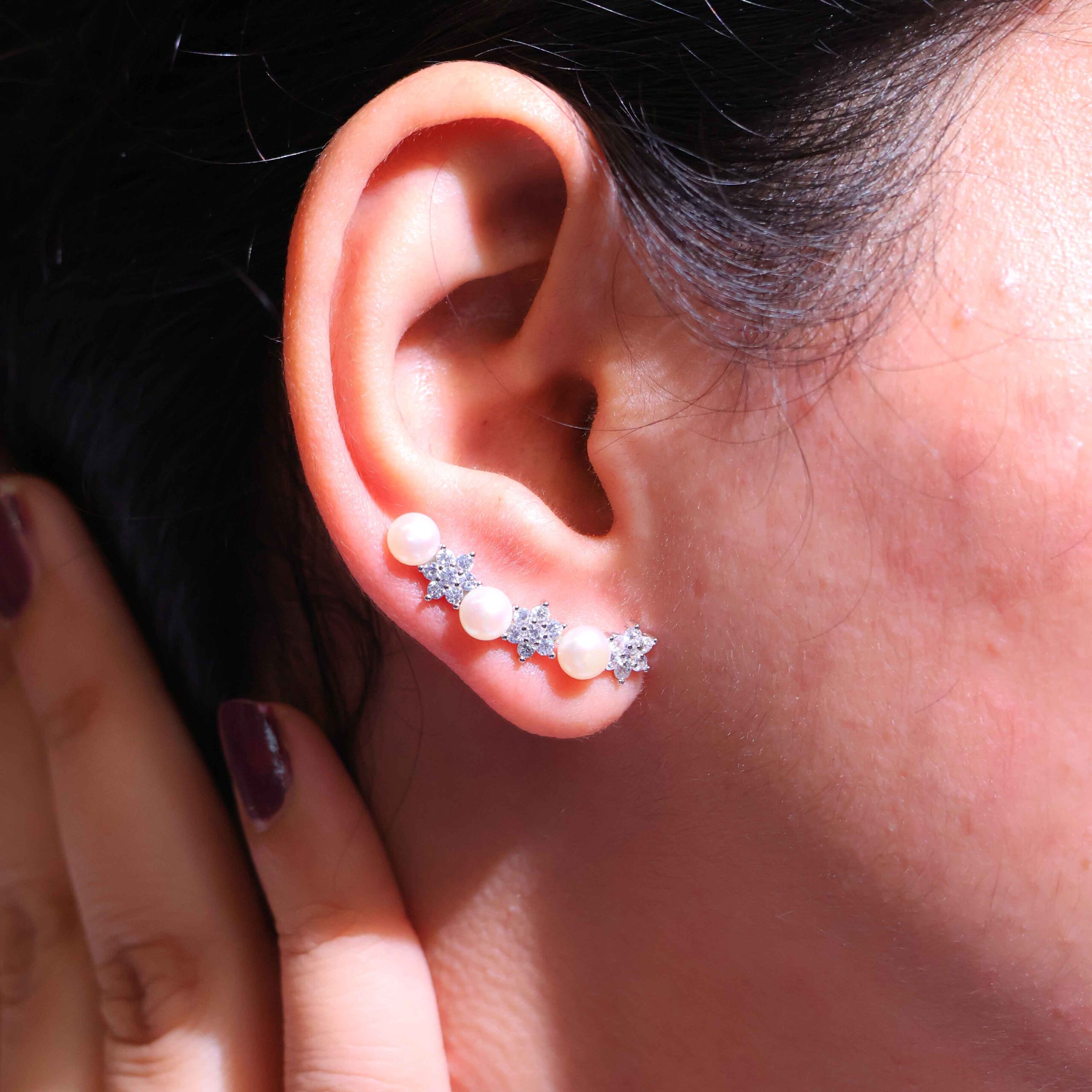 Starry Pearl Line ladies Ear Cuffs - Image 5