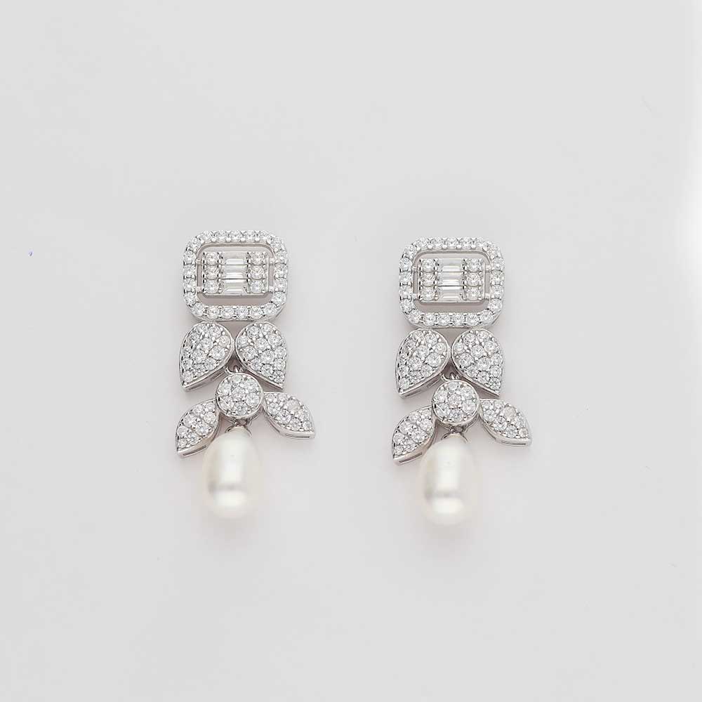 Pearl Leaf Radiance necklace set - Image 4