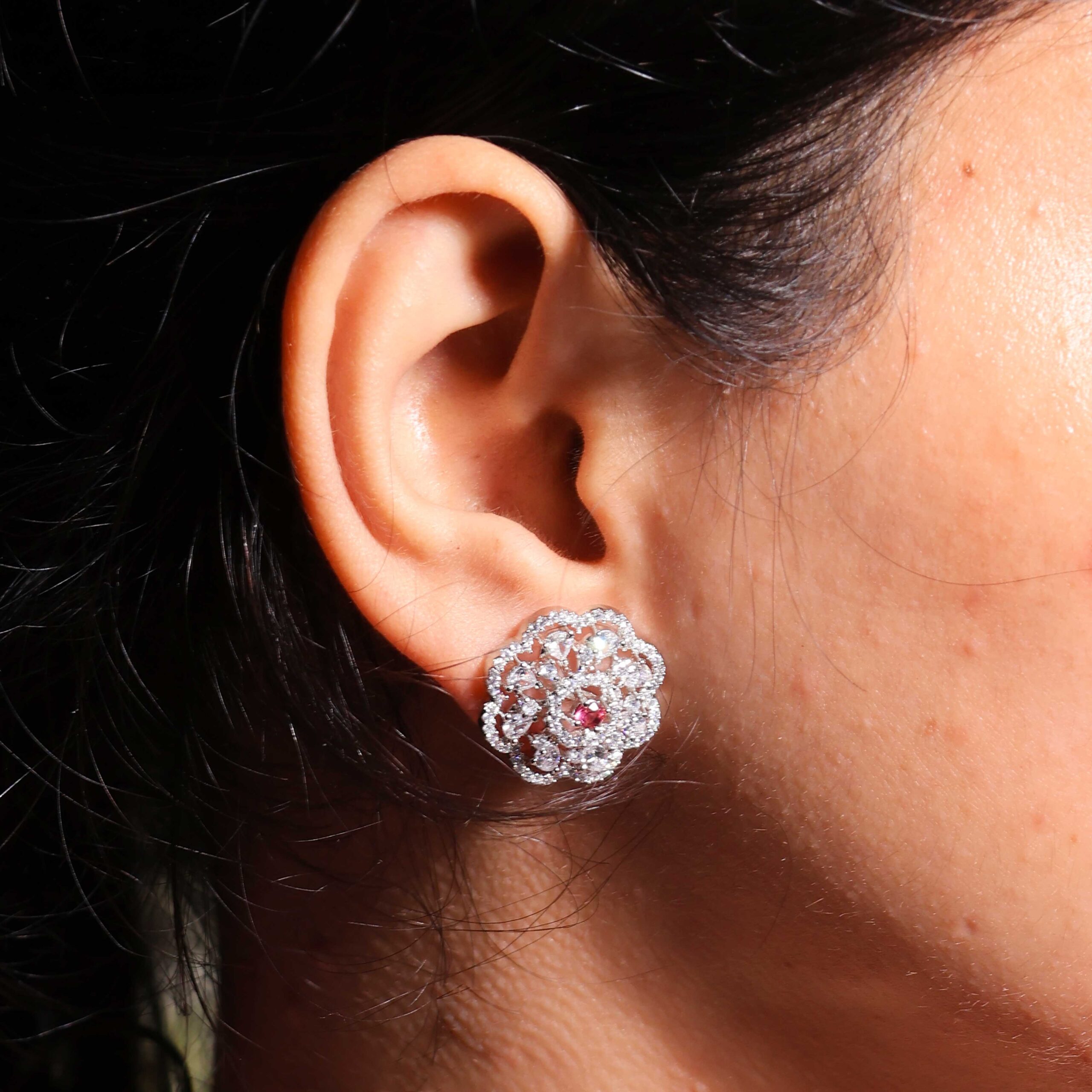 Crimson Center Bloom Pendant Set/ Without Chain - Image 6