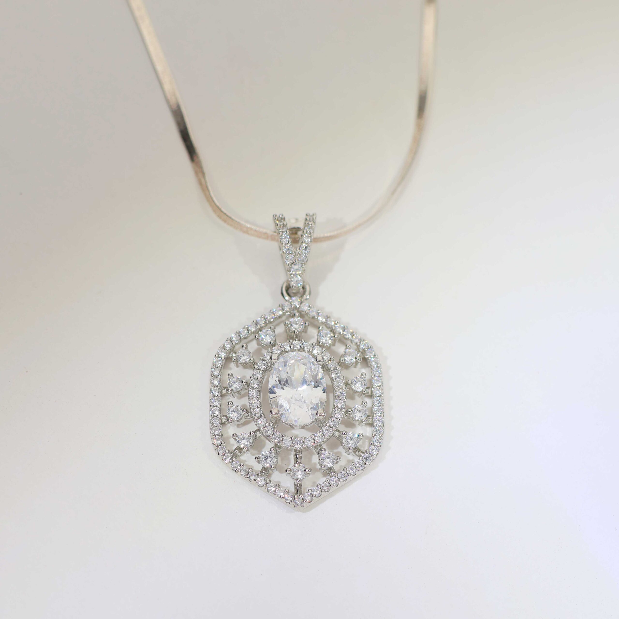 Oval Crown Pendant Set/ Without Chain - Image 3