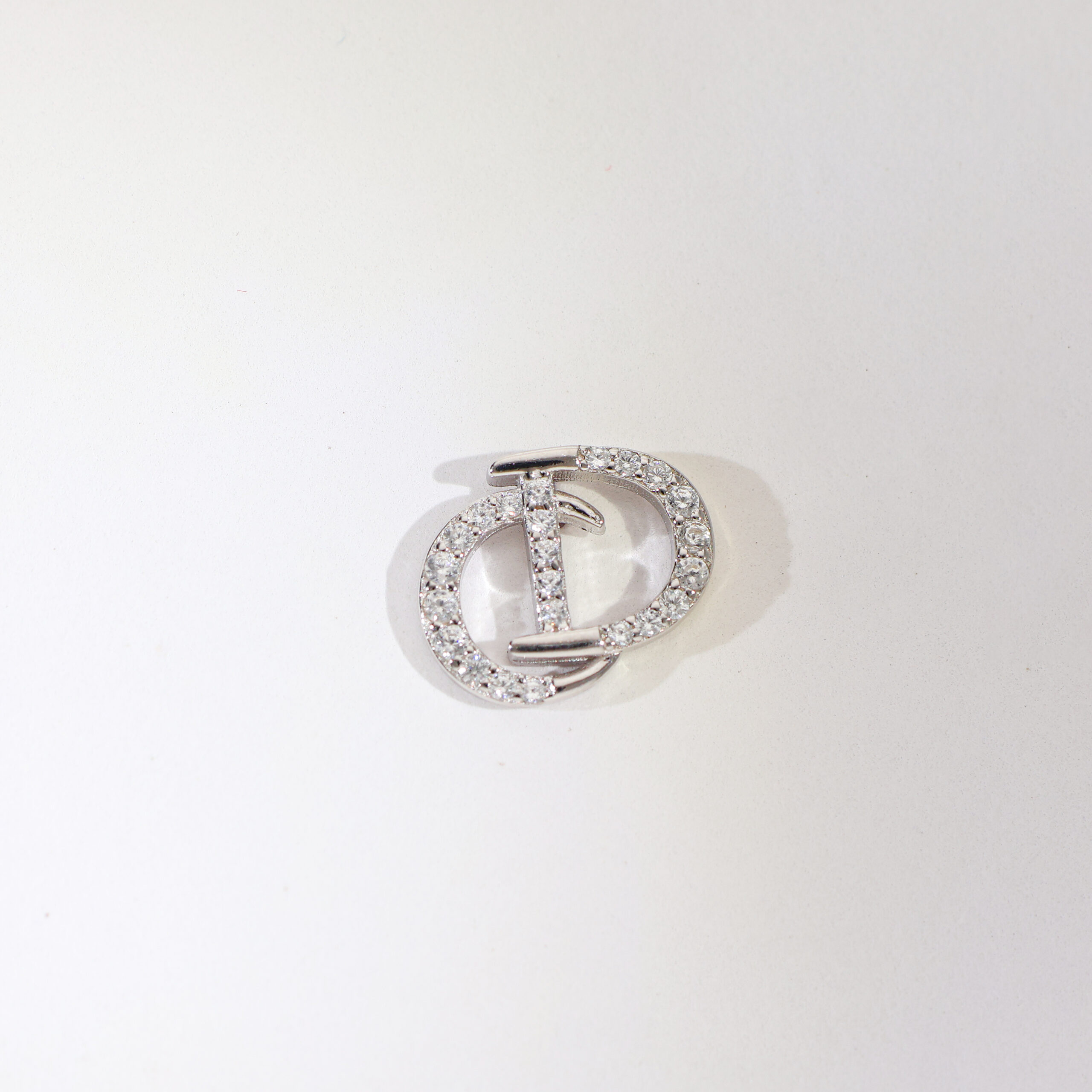 Interlock Halo Earrings - Image 3