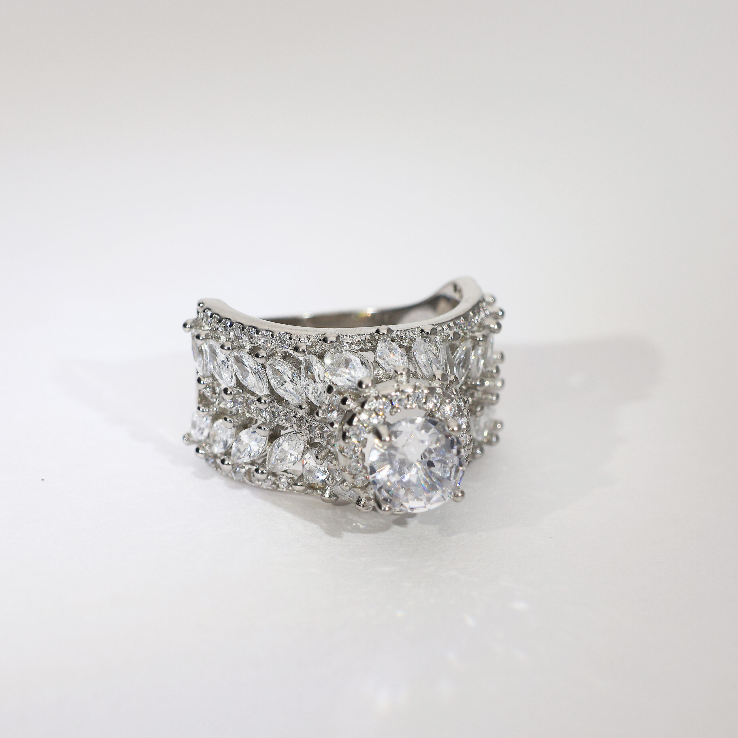 Starlight Crown ladies ring - Image 2
