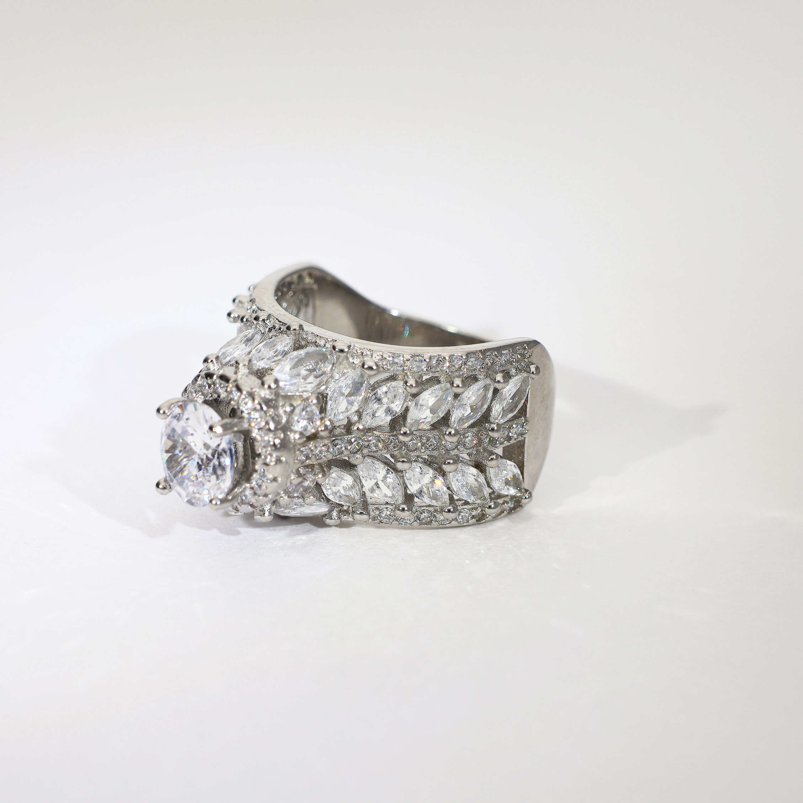 Starlight Crown ladies ring - Image 5