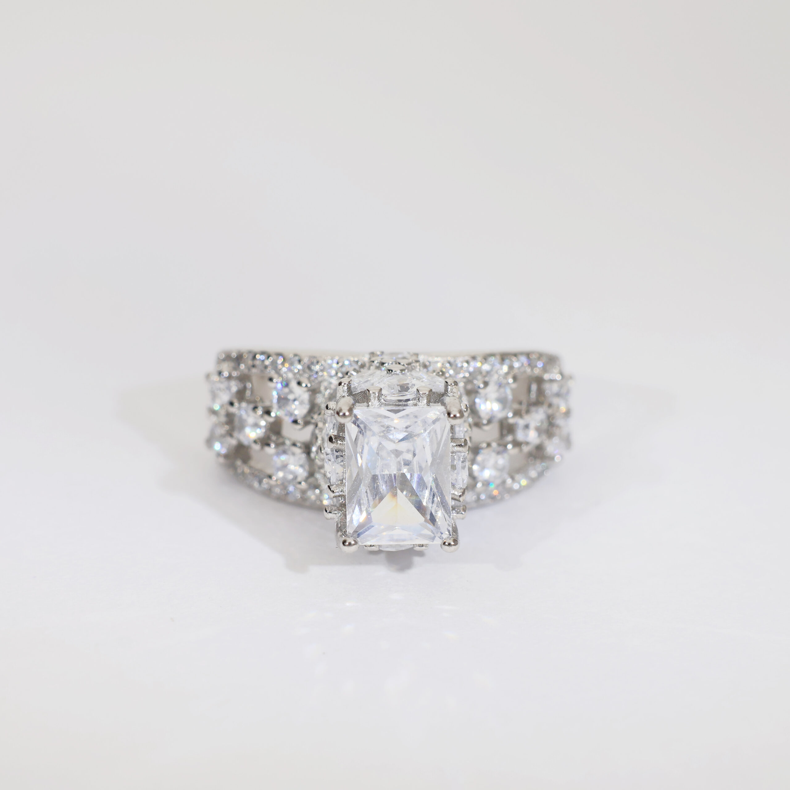 Radiant Prism ladies ring - Image 2