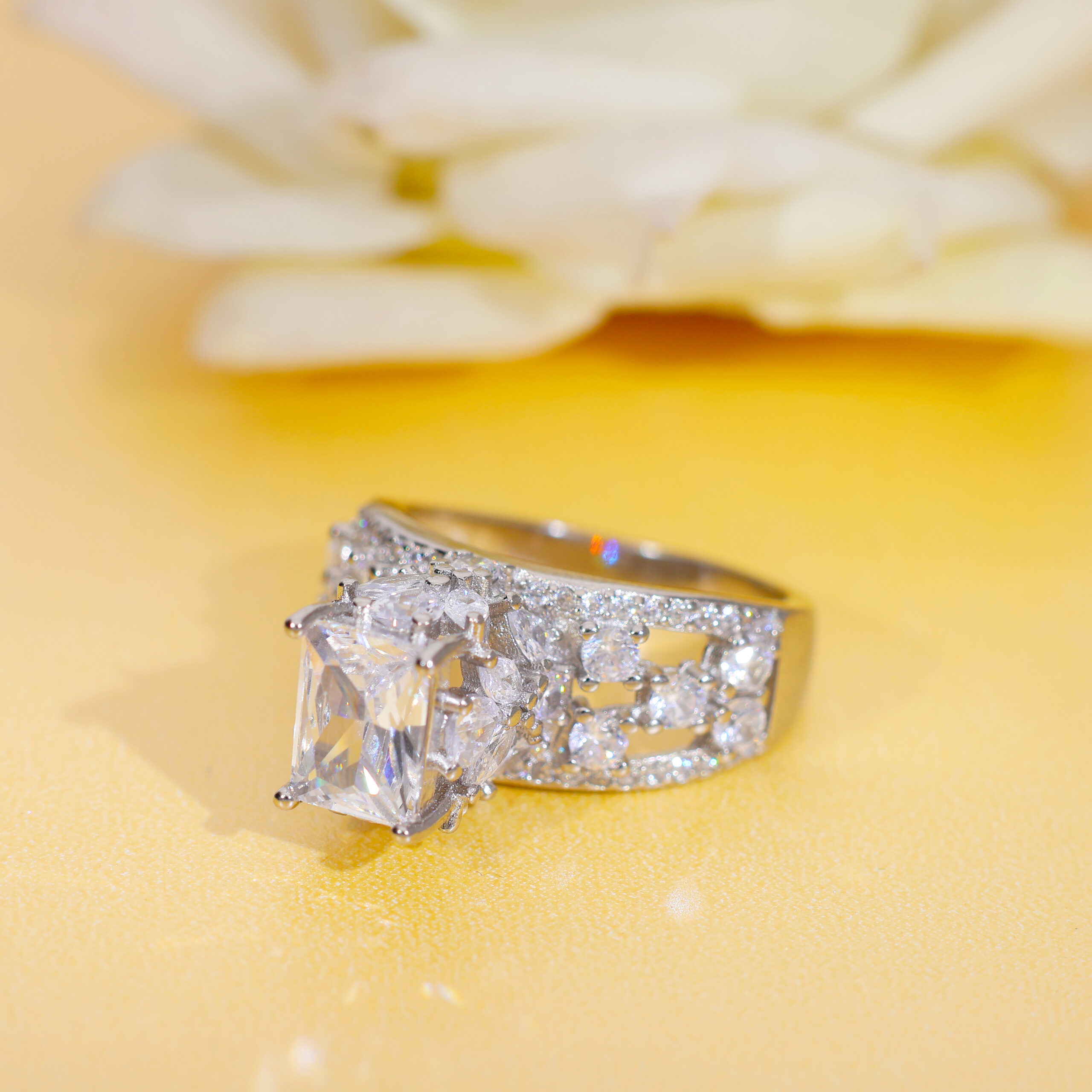 Radiant Prism ladies ring - Image 6