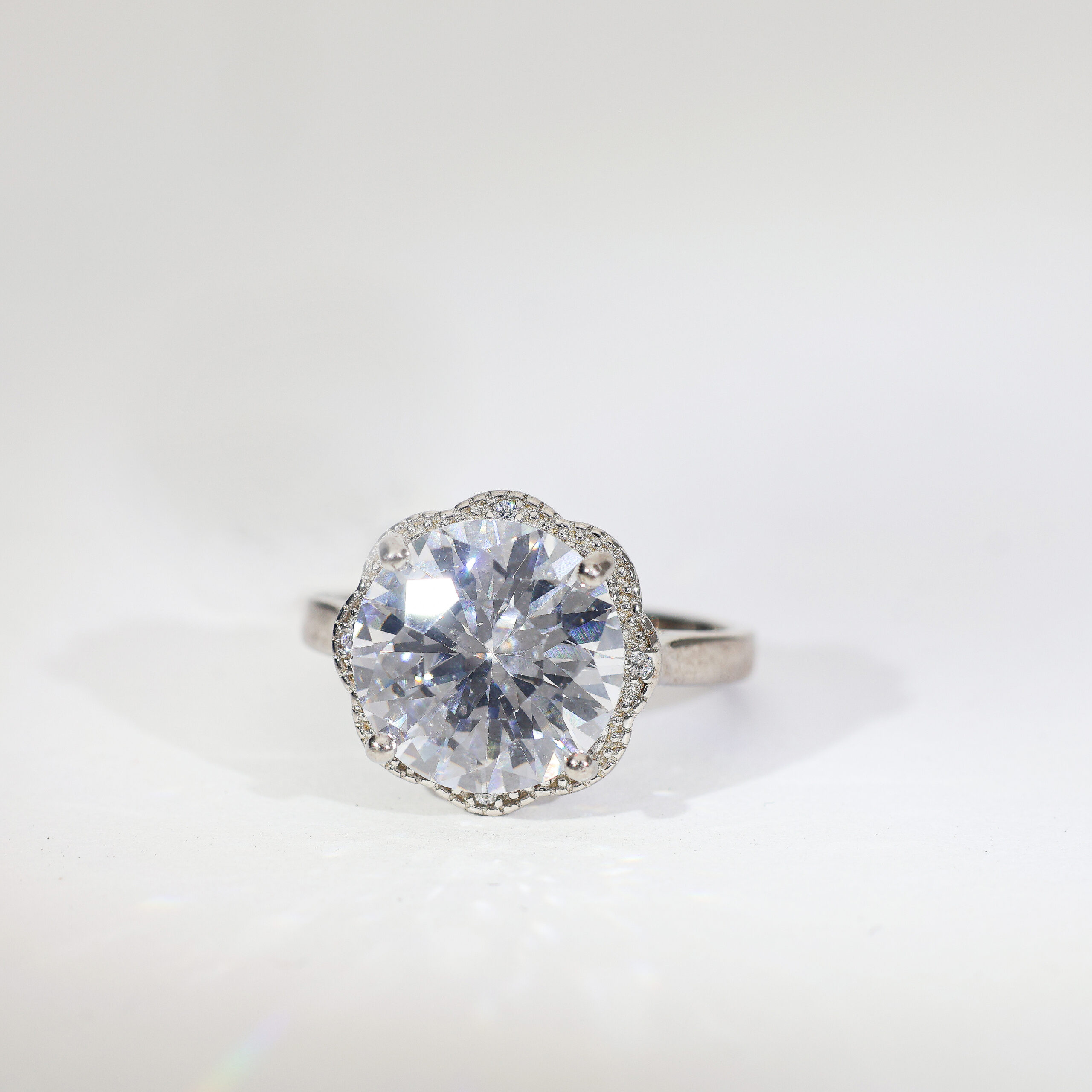 Starlight Bloom ladies ring - Image 2