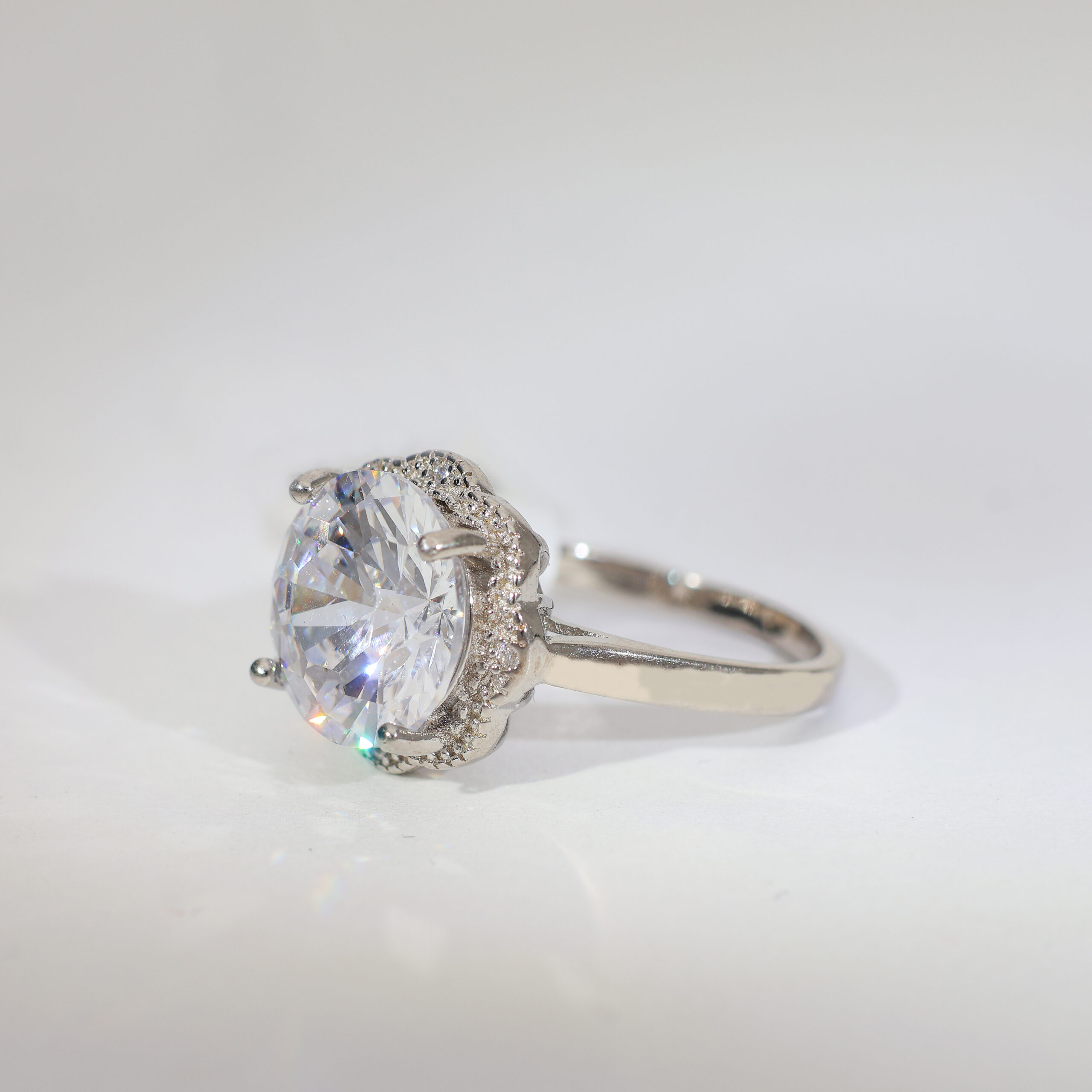 Starlight Bloom ladies ring - Image 3