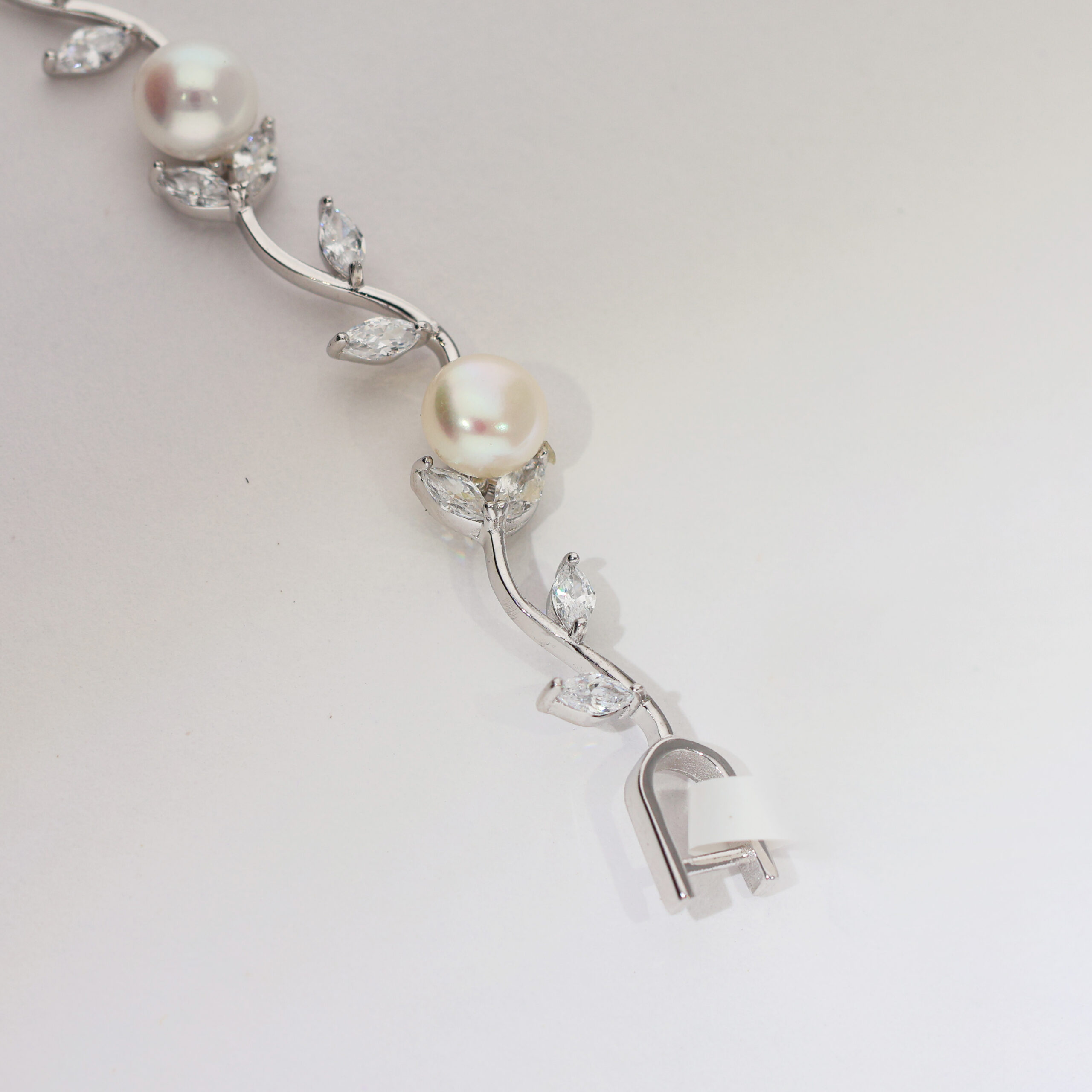 Pearl Leaf Vine Girlish Bracelet - Image 3
