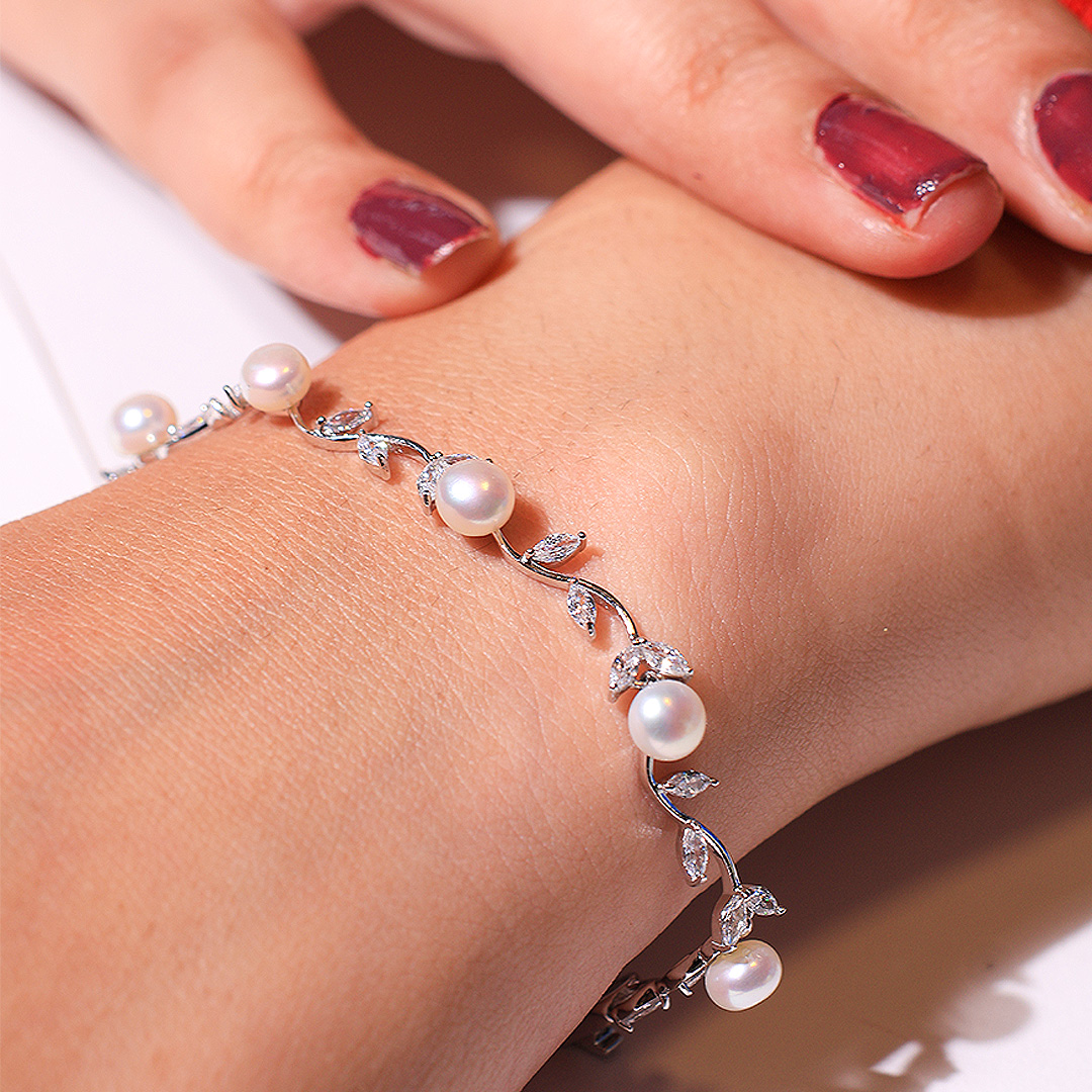 Pearl Leaf Vine Girlish Bracelet