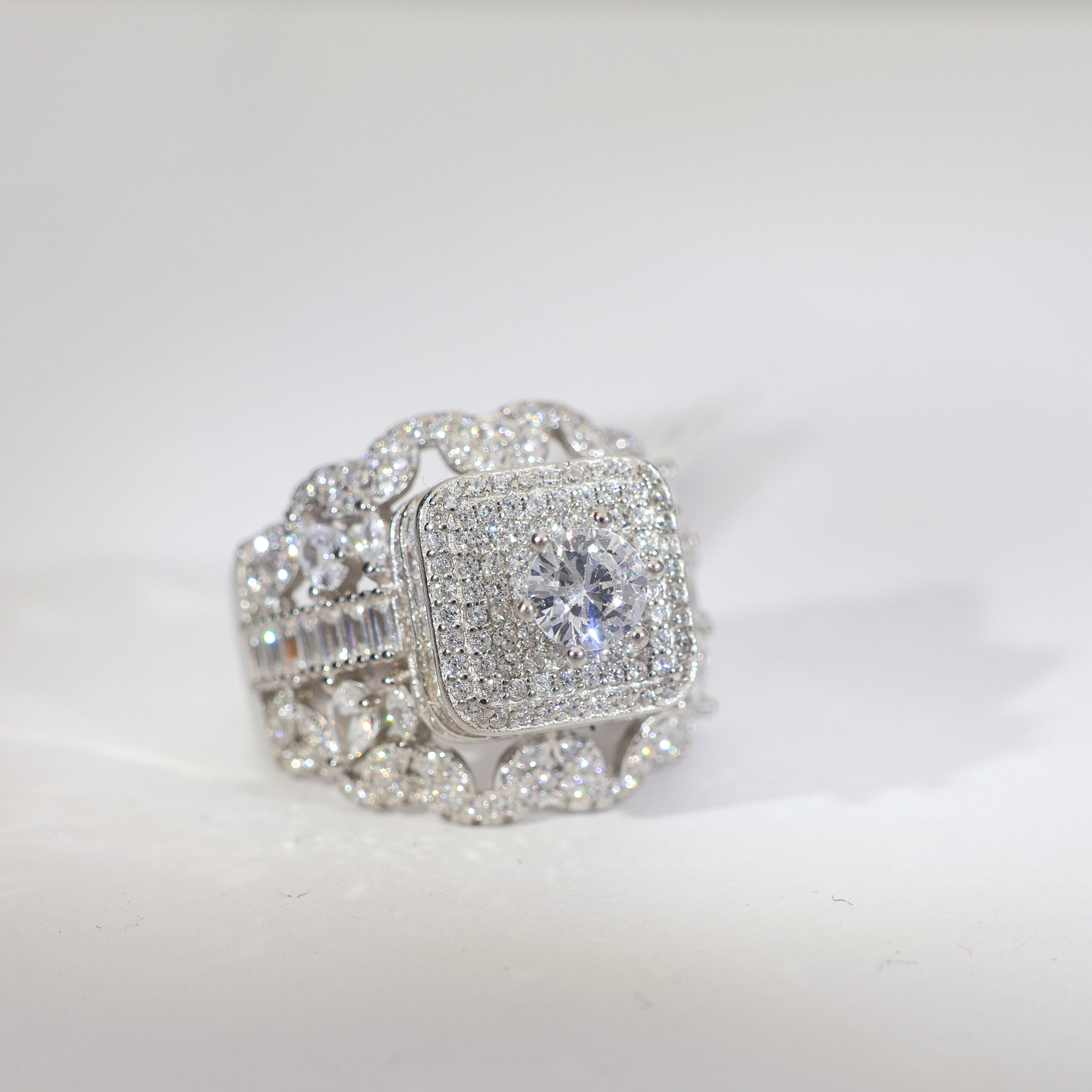 Glitter Quilt Halo ladies ring - Image 3