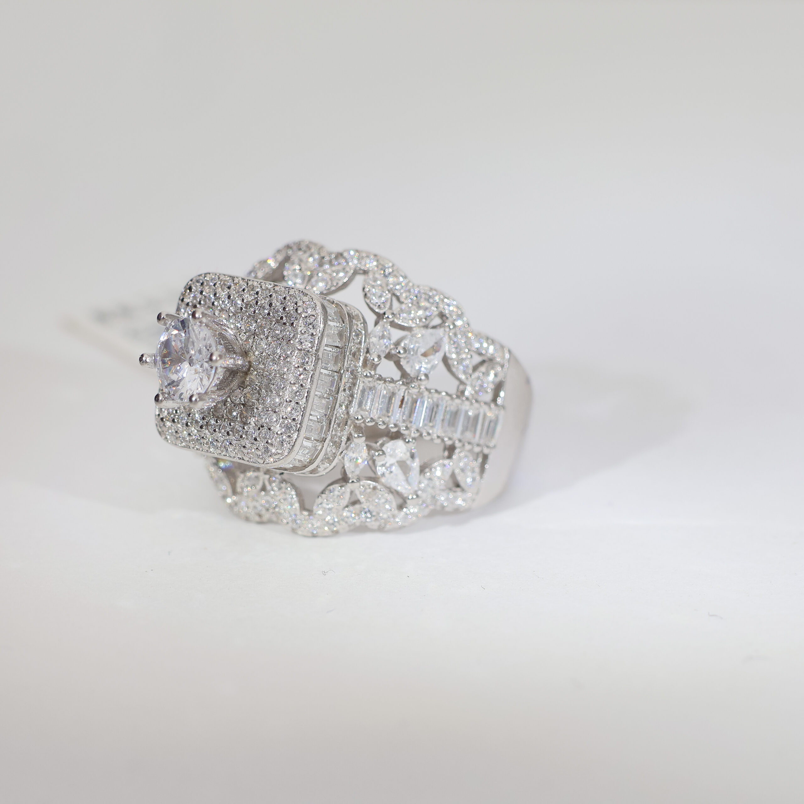 Glitter Quilt Halo ladies ring - Image 5