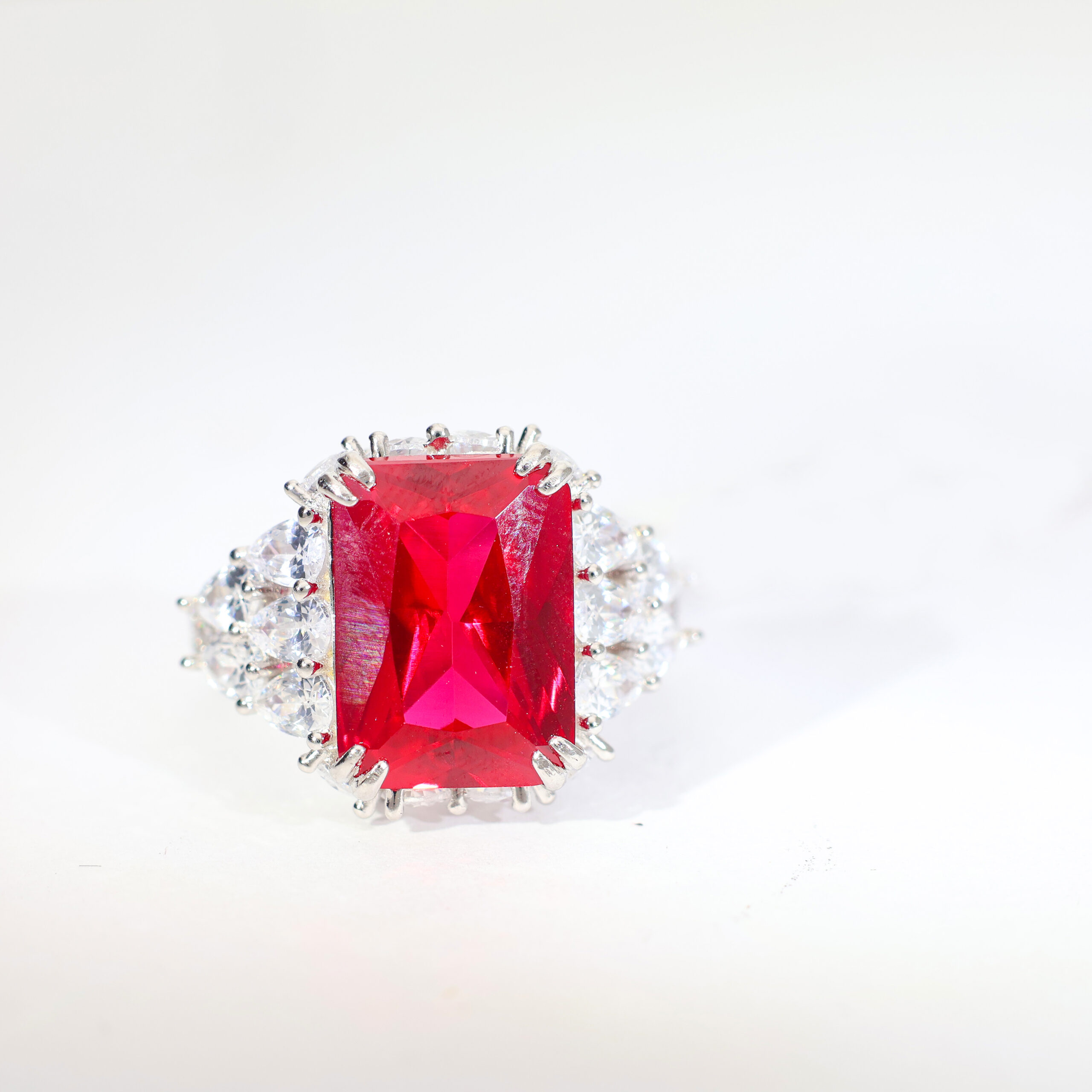 Red Empress Ladies Ring - Image 2