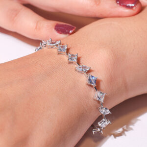 Princess & Leaf Shine Girlish Bracelet