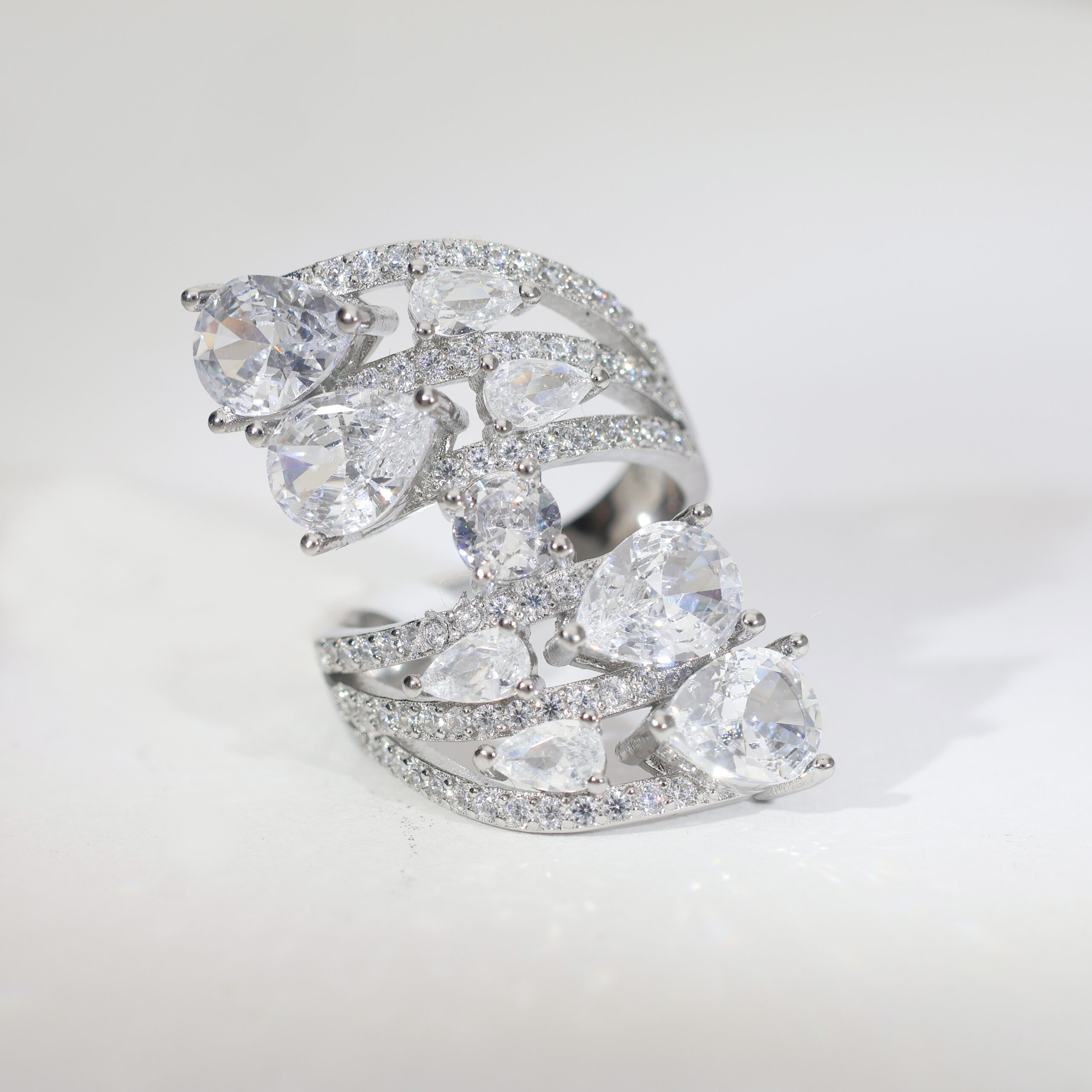 Pearluxe WaveBand Ladies Ring - Image 2