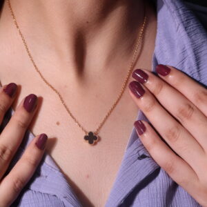 Lucky Noir ladies chain