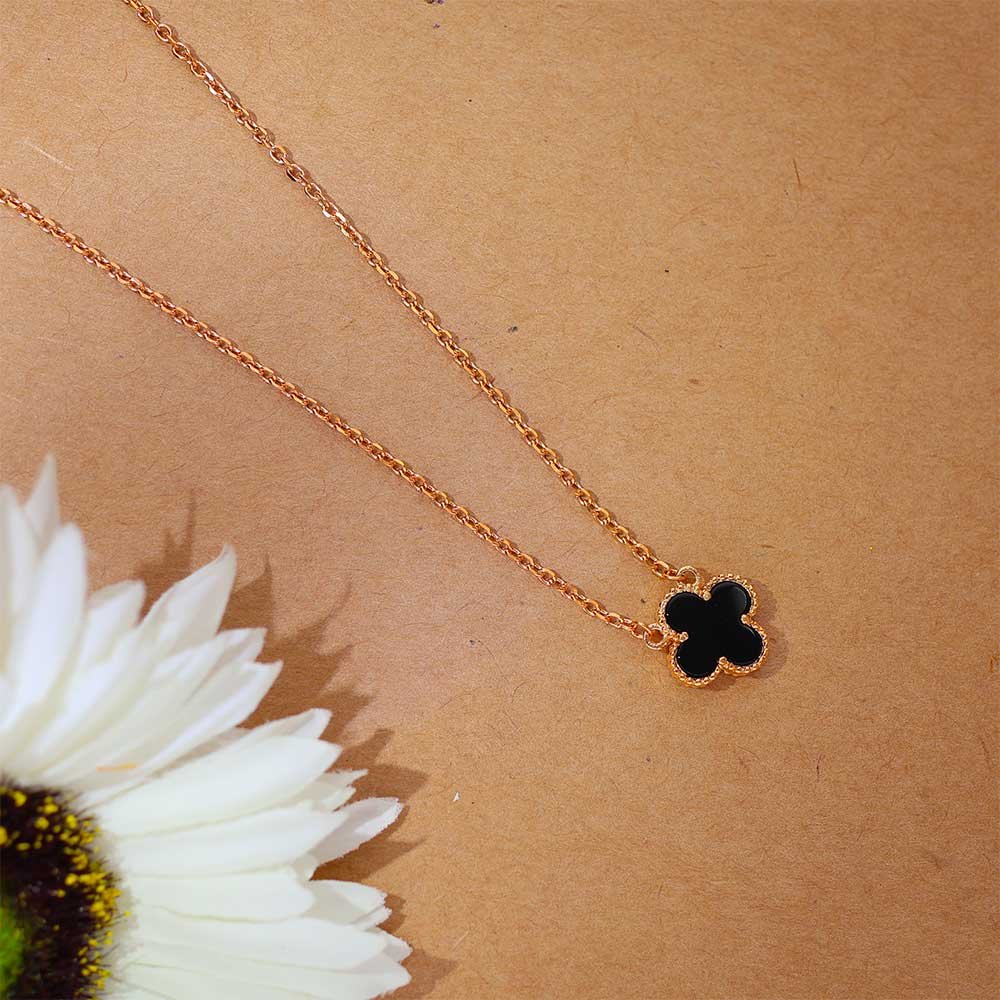 Lucky Noir ladies chain - Image 5