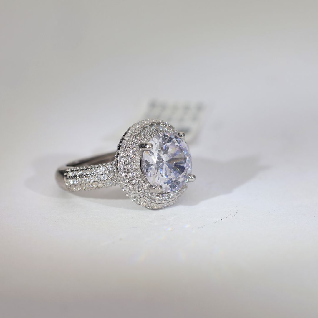 Eternal Halo Ladies Ring - Image 4