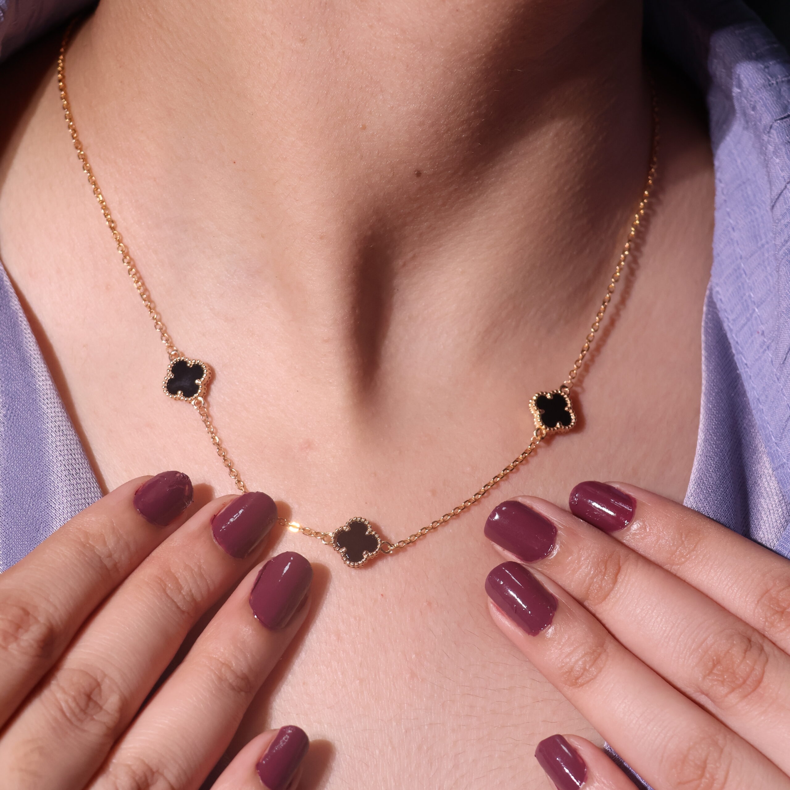 Lucky Noir Path ladies chain