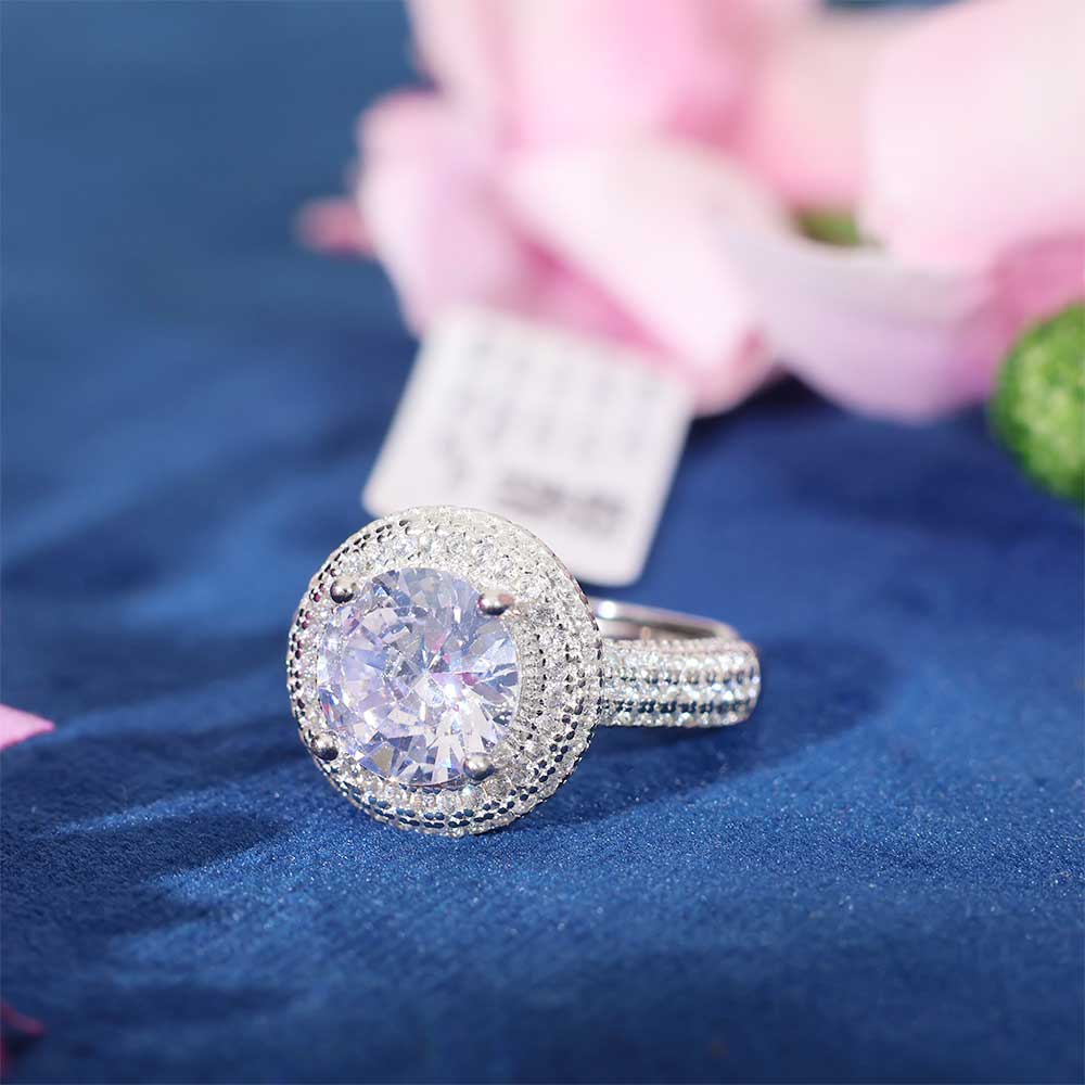 Eternal Halo Ladies Ring - Image 5