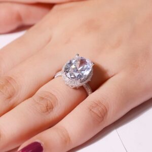 Grand Oval Spark Ladies Ring