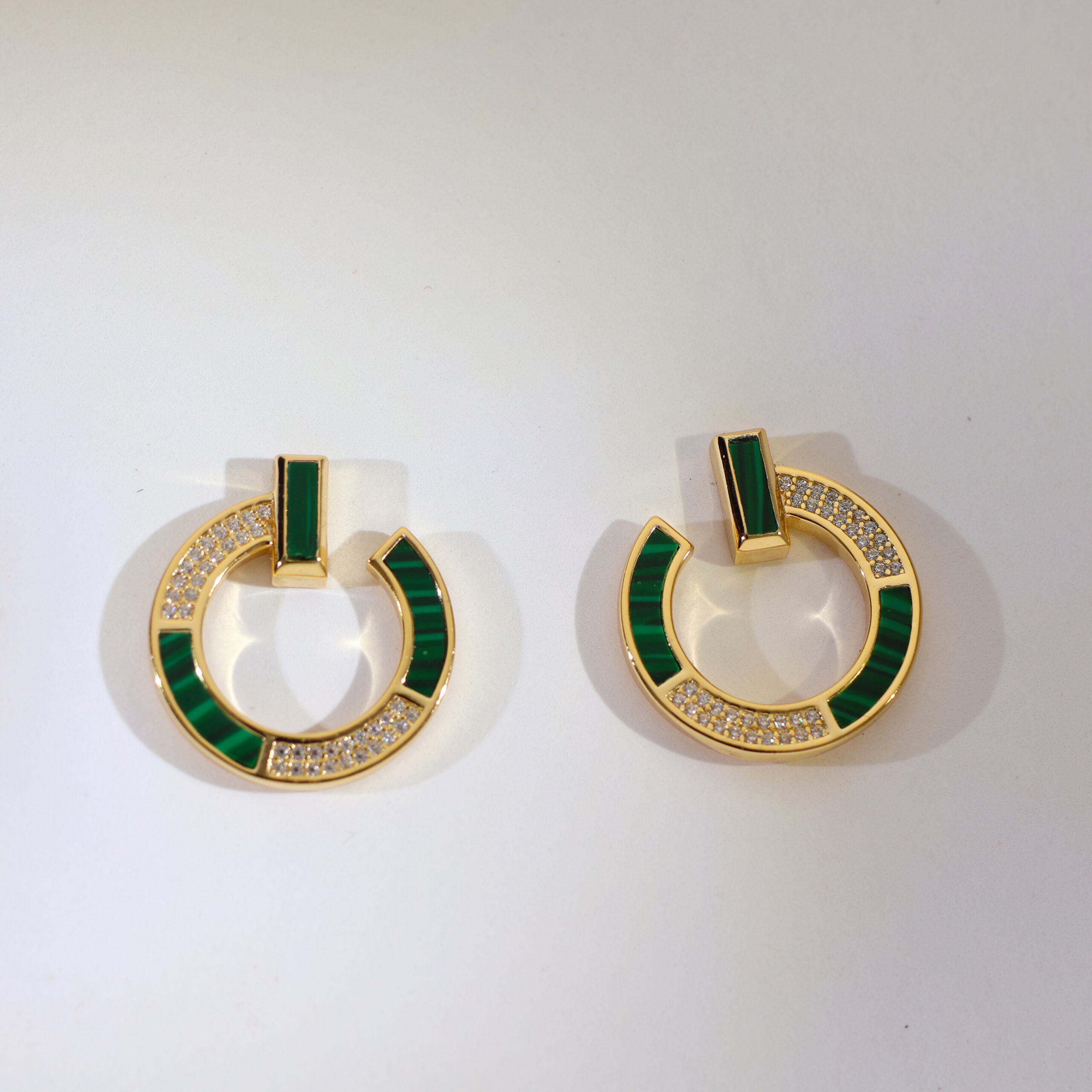 Green Glow Pavé Circle Rosegold Earrings - Image 2