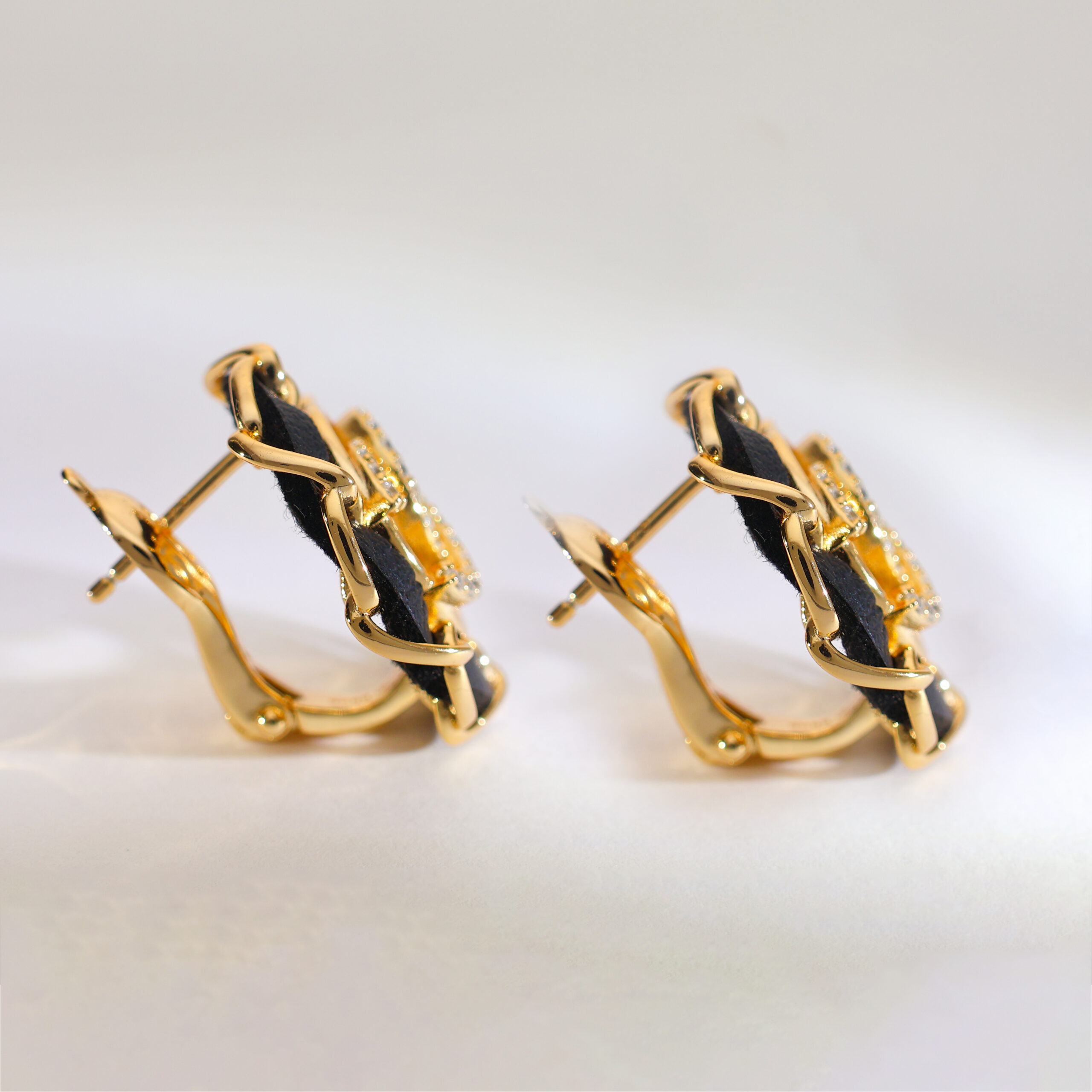 Midnight Chain Halo Rosegold Earrings - Image 4