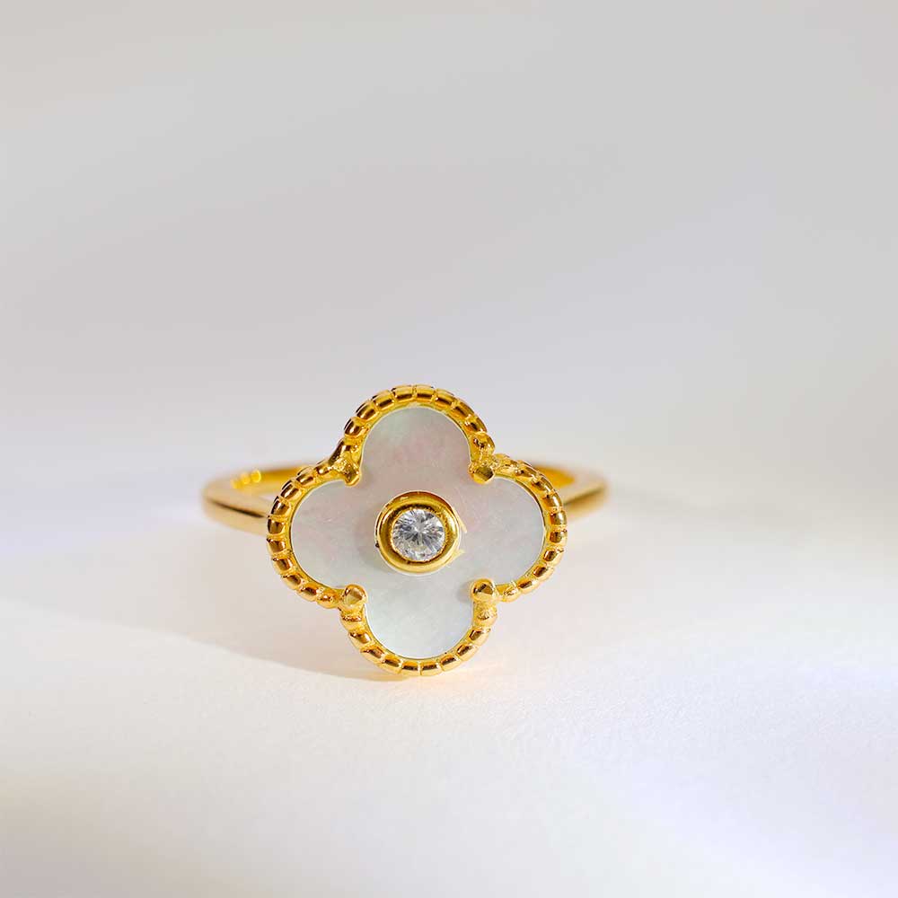 Moon Petal ladies ring - Image 2